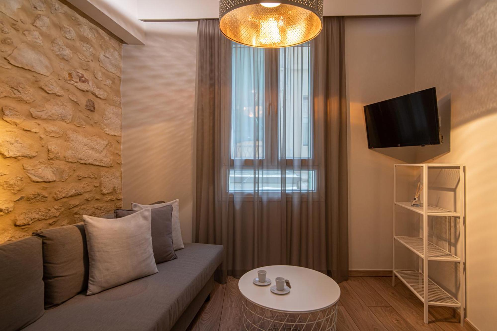 The Central Boutique Apartments Heraklion  ภายนอก รูปภาพ