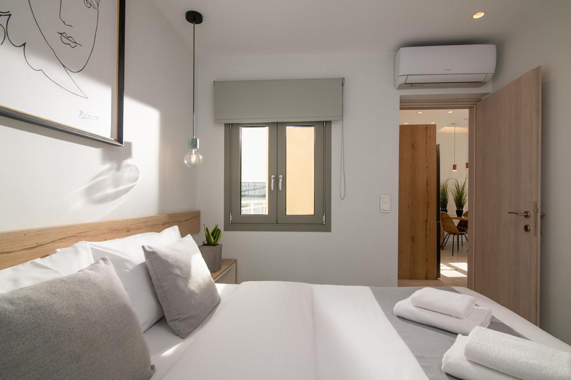 The Central Boutique Apartments Heraklion  ภายนอก รูปภาพ