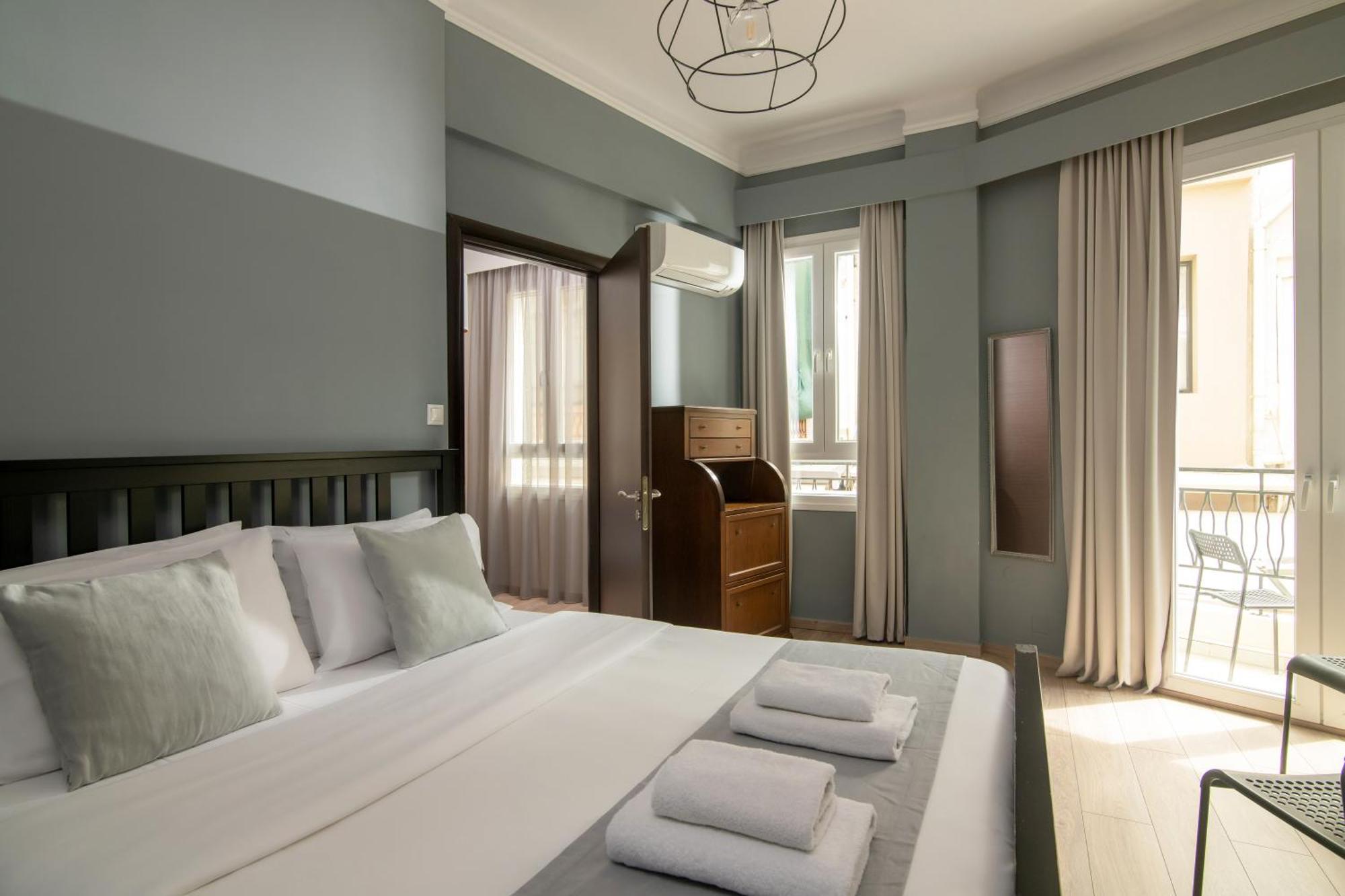 The Central Boutique Apartments Heraklion  ภายนอก รูปภาพ